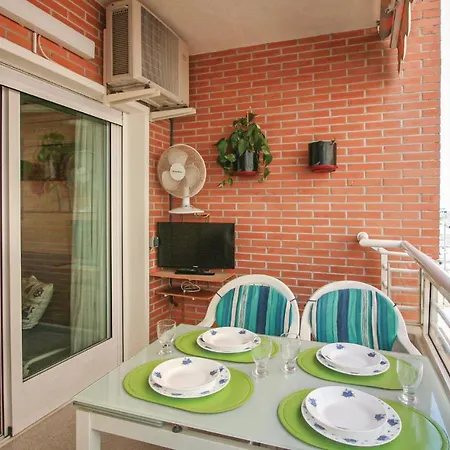 Awesome In With Kitchenette Apartment